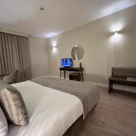 Madeira Bright Star By Petit Hotels Фуншал Екстериор снимка