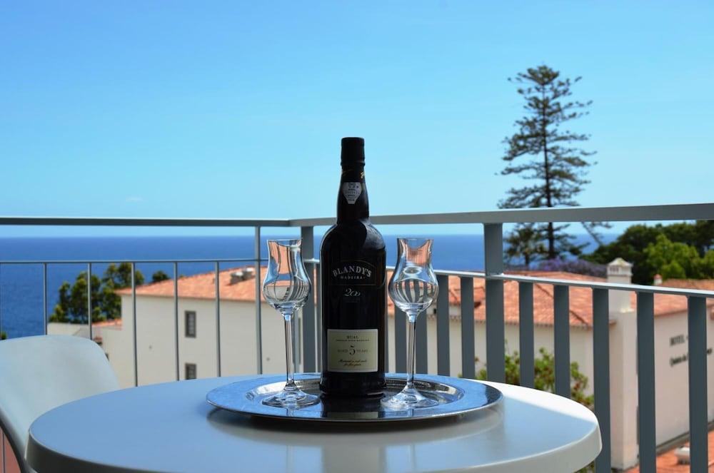 Madeira Bright Star By Petit Hotels Фуншал Екстериор снимка